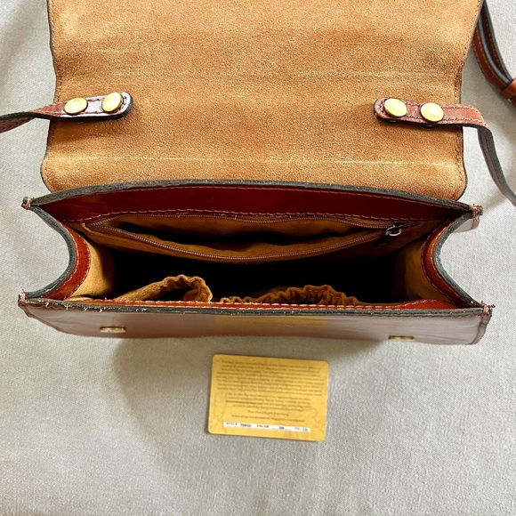 Patricia Nash Gwynne Crossbody Bag in Brown - Mint Condition - Picture 5 of 10
